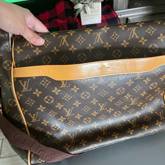 Louis Vuitton Messenger bag unisex - Picture 4 of 12